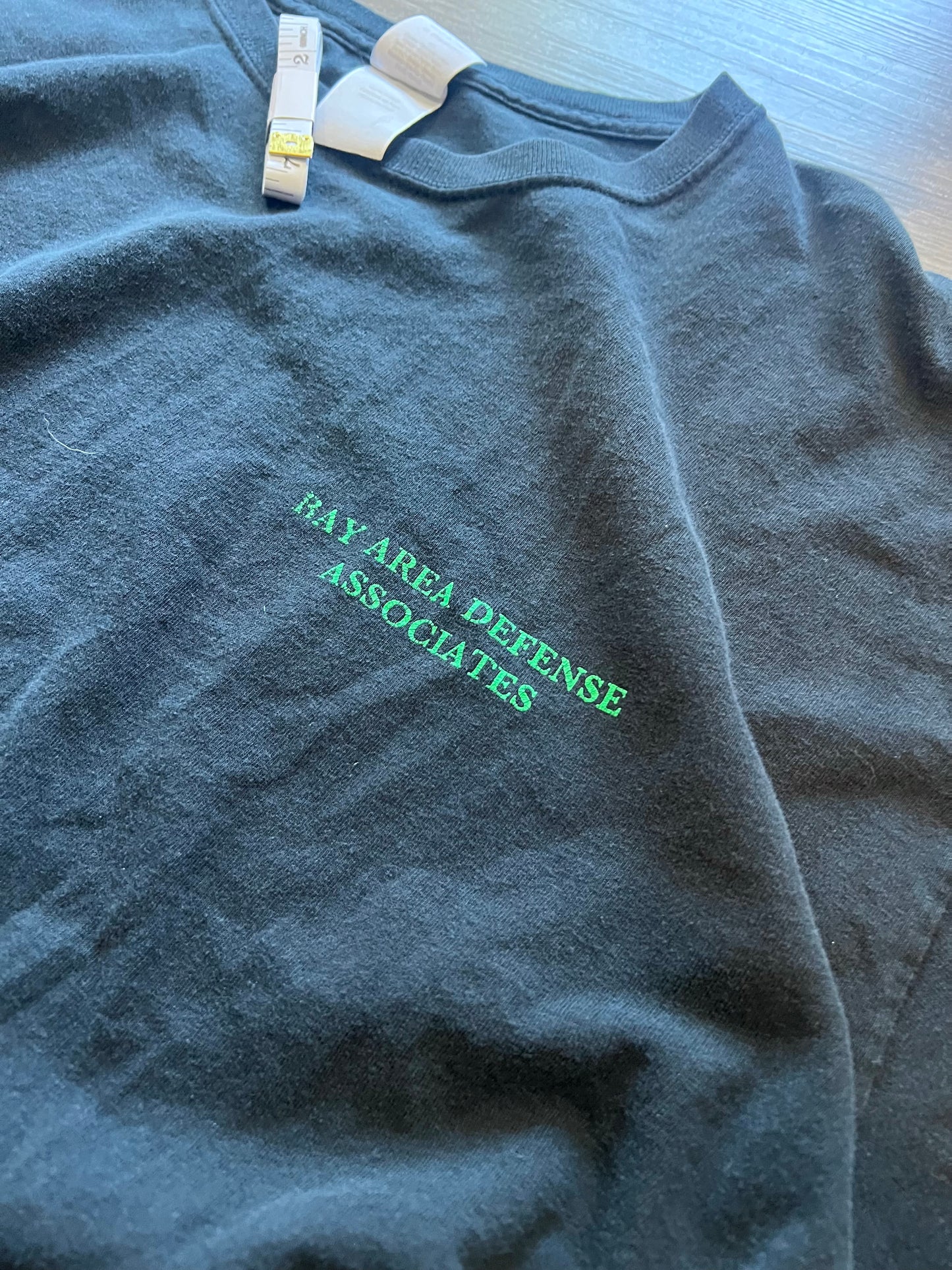 B.A.D.Associates Tee XL